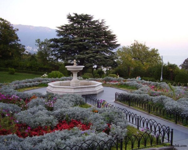 Ливадия дворец парк Крым