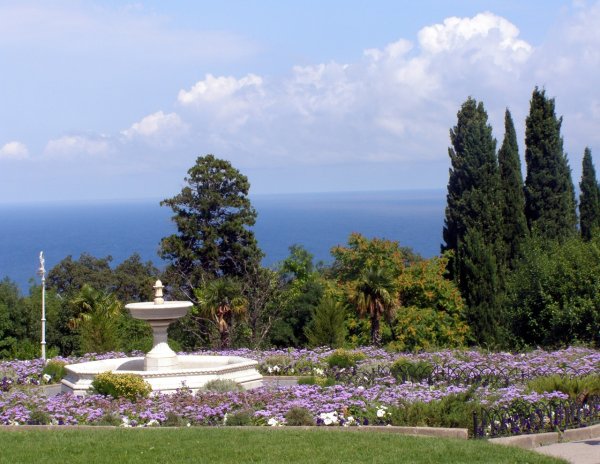 Ливадийский парк Ливадия