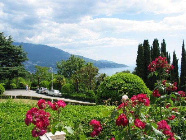 Парк Ливадия весной