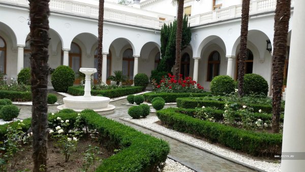 Парк Ливадийского дворца