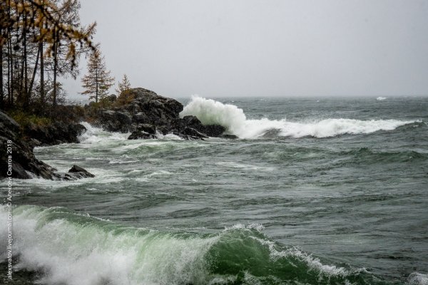 Шторм на Байкале