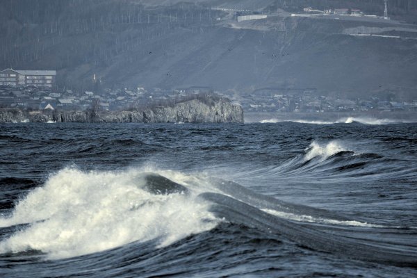 Озеро Байкал шторм
