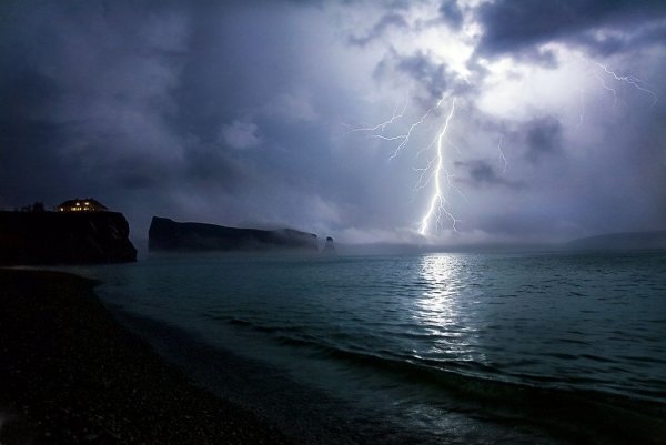 Гроза на Байкале