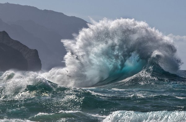 Мощь океана