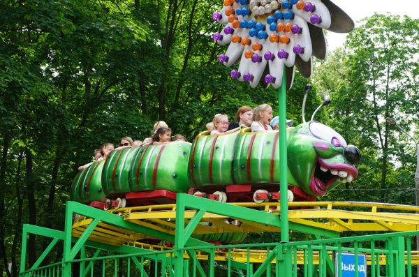 Аттракционы в Подольске в парке Талалихина
