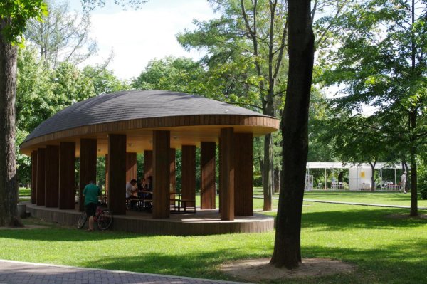 Гончаровский парк