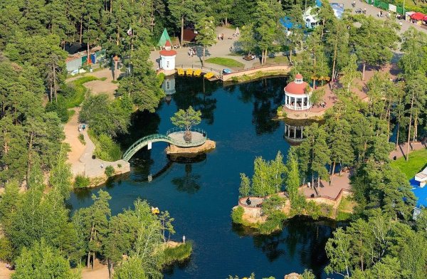 Город Челябинск парк Гагарина