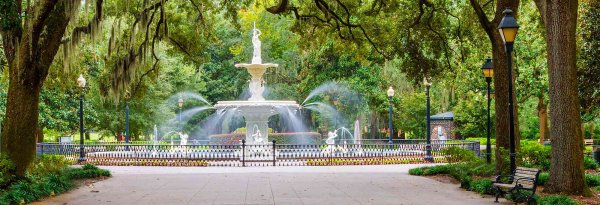 Парк аллея фонтан