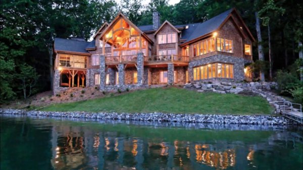 Домик у озера the debut collection