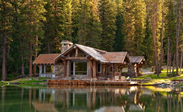 Изумрудное озеро Honka