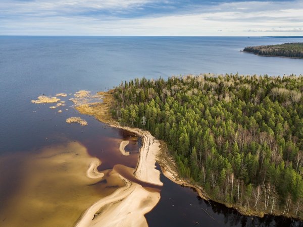 Шардонские острова Онежского озера