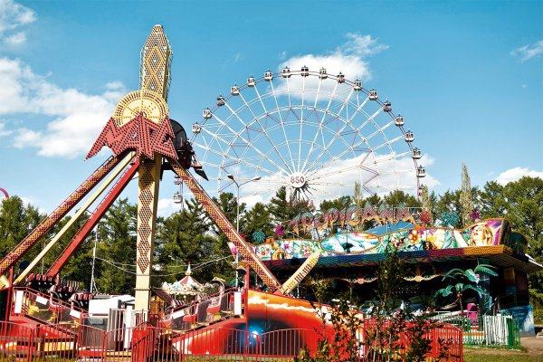 Парк аттракционов Аттрапарк на ВДНХ