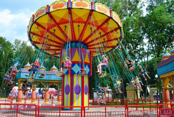 Парк аттракционов Карусель
