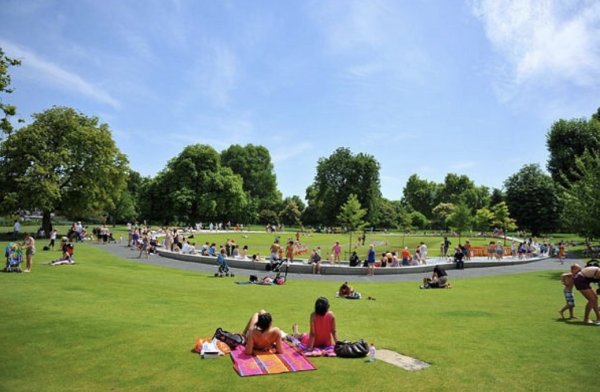 Лондон гайд парк one Hyde Park