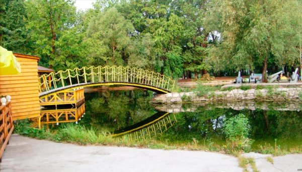 Мостик в парке Гагарина Самара