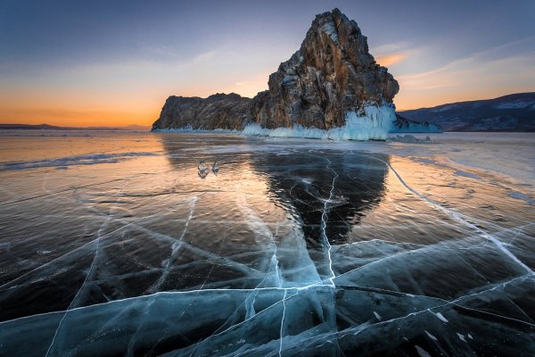 Озеро Байкал в Морозы