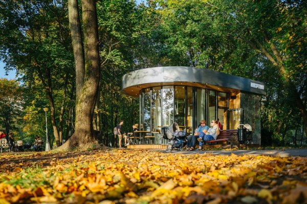 Воронцовский парк кафе