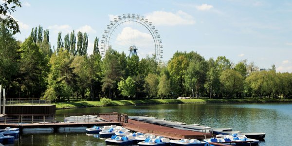 Парк Сокольники лодки