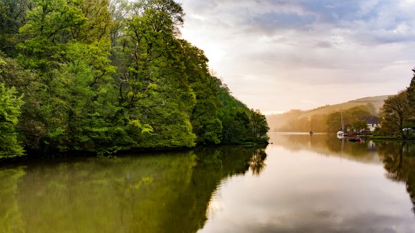 Британия холмы река