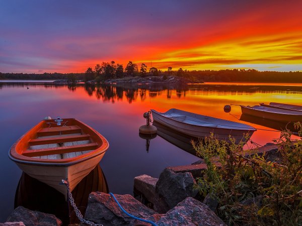 Лодка озеро закат