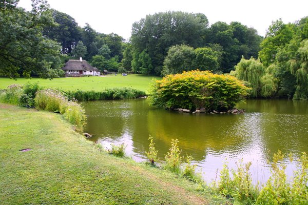 Парк Лизелунд в Дании