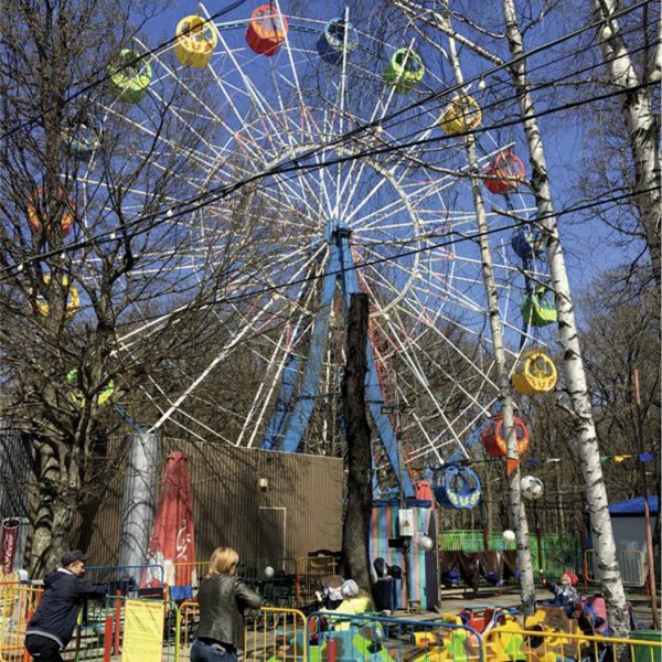 Парк Победы Ставрополь аллея развлечений