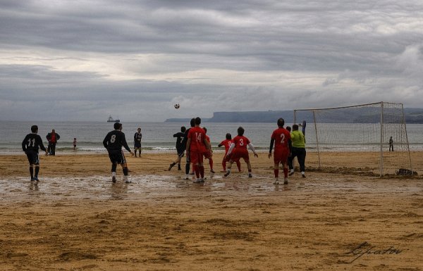 Футбол состоится в любую погоду