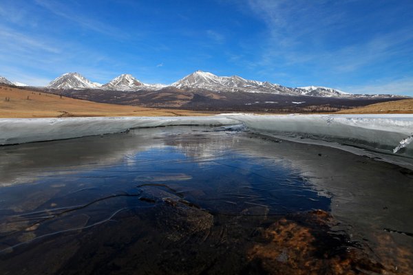 Озеро Байкал загрязнено