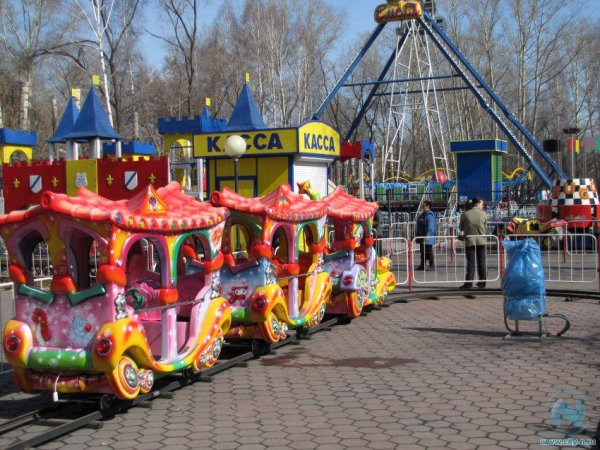 Карусели в Новокузнецке парк Гагарина