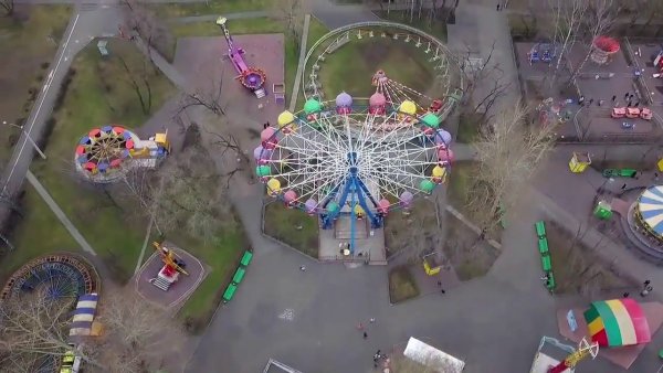 Карусели в Новокузнецке парк Гагарина