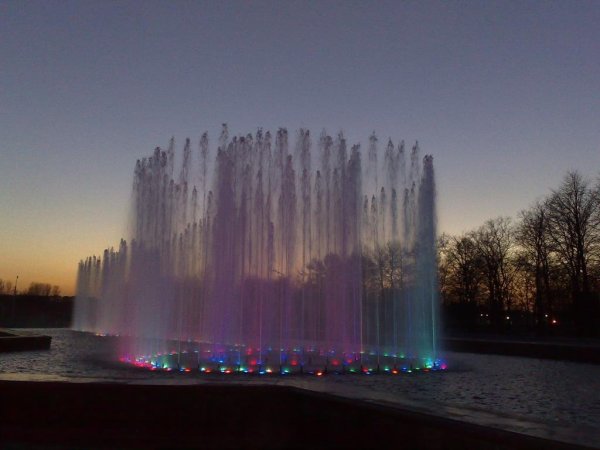 Парк Ленина Красносельский фонтан