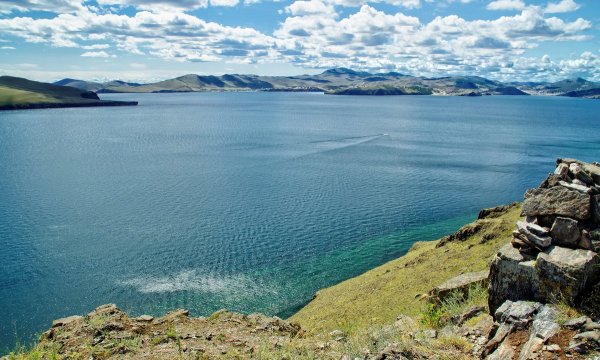 Озеро Байкал с высоты птичьего полета