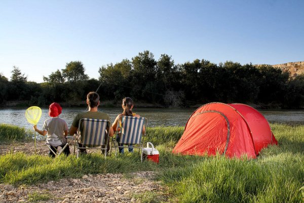 Поход с семьей с палатками