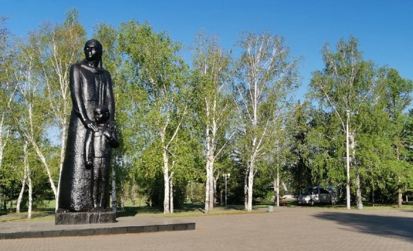 Парк 30 летия Победы мемориал Победы