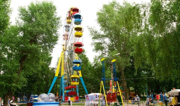 Парк Победы Ульяновск аттракционы