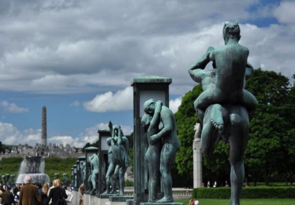 Памятники в Осло Норвегия