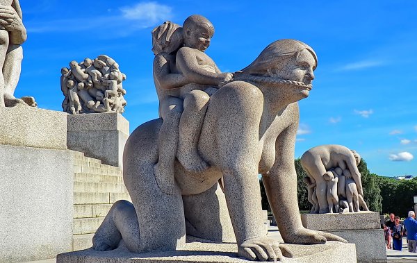 Норвегия Осло парк Вигеланда