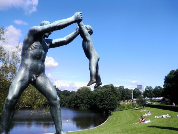 Парк скульптур в Осло Вигеланд