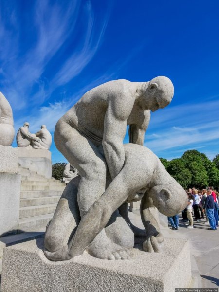 Норвегия Осло парк Вигеланда