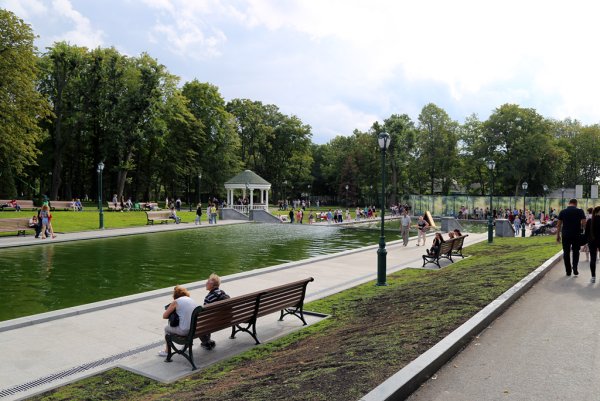 Парк Горького Казань улица