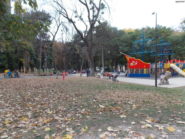 Пионерский парк Симферополь