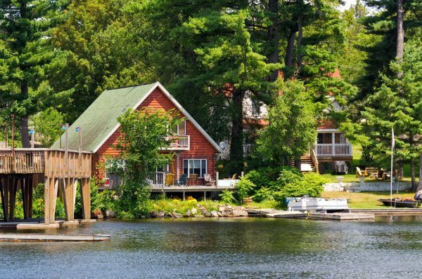 «Дом у озера Ванзее» (1925