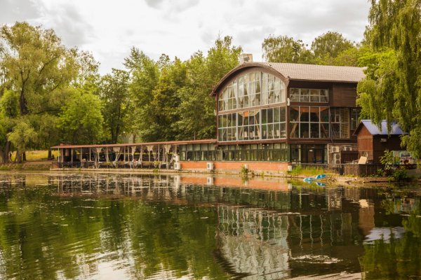 Парк Якутова озеро