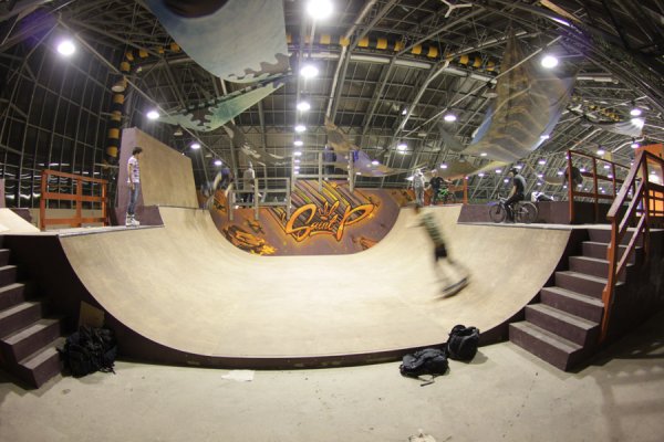 М33 скейт-парк