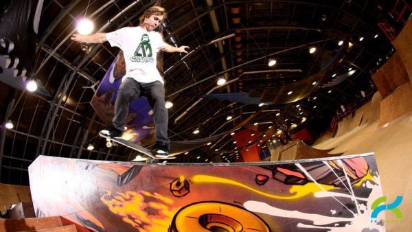 Скейт парк ЖЕSTЬ В СПБ