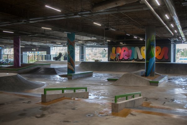 ТЦ мега Екатеринбург скейт парк