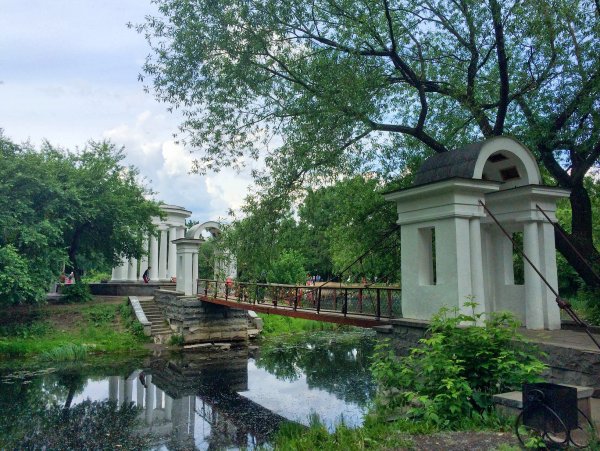Харитоновский сад Екатеринбург летом