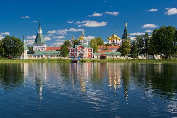Валдайский Иверский монастырь Новгородская область