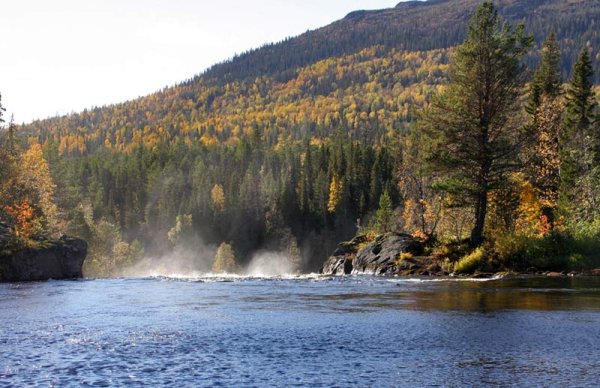 Водопад Киваккакоски в Паанаярви