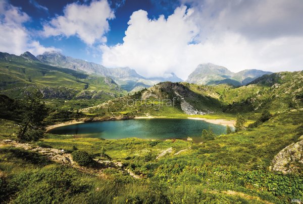 Италия Альпы озеро